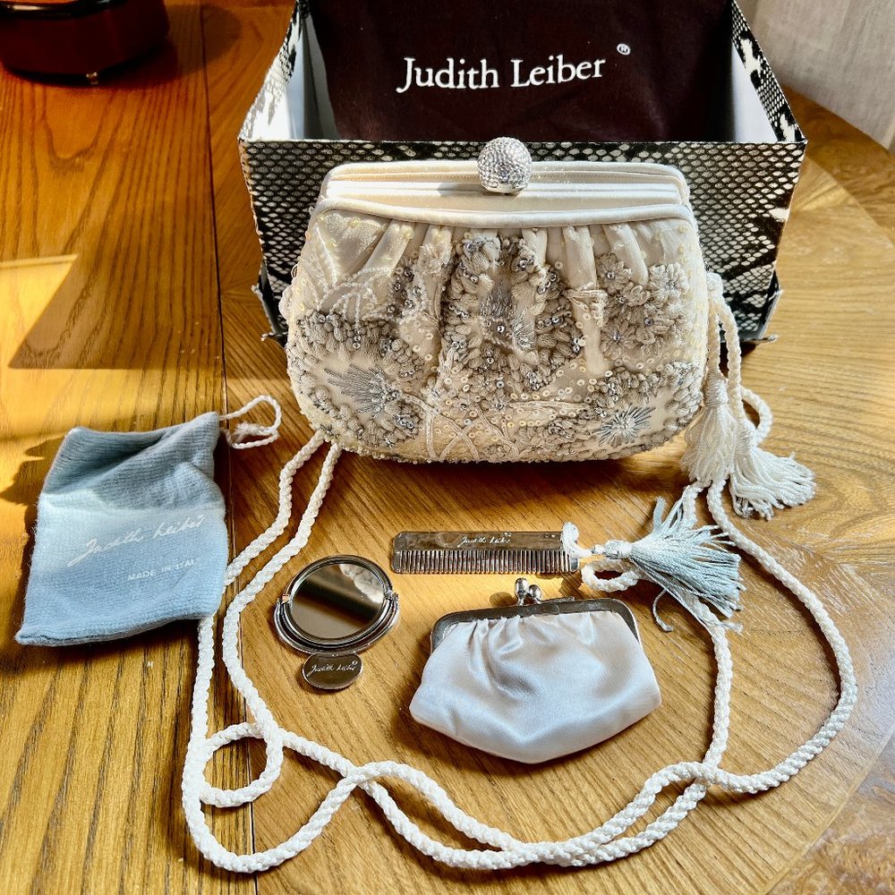 JUDITH LEIBER BEADED-EMBROIDERED CHAMPAGNE EVENING BAG